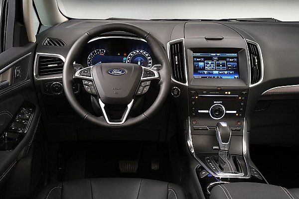 Ford Galaxy.