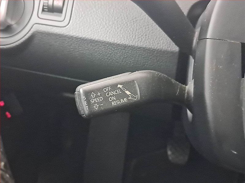 Volkswagen Passat CC (2010) 2.0 TDI, Navi, Xenony - fotka 16 z 24