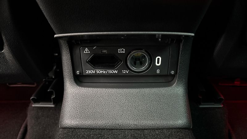 Škoda Kodiaq 2.0 TDI DSG 4x4 Sportline - fotka 22 z 31