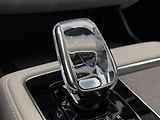 Volvo XC90 (2026) B5 AWD AUT DARK PLUS 7míst - náhled 20
