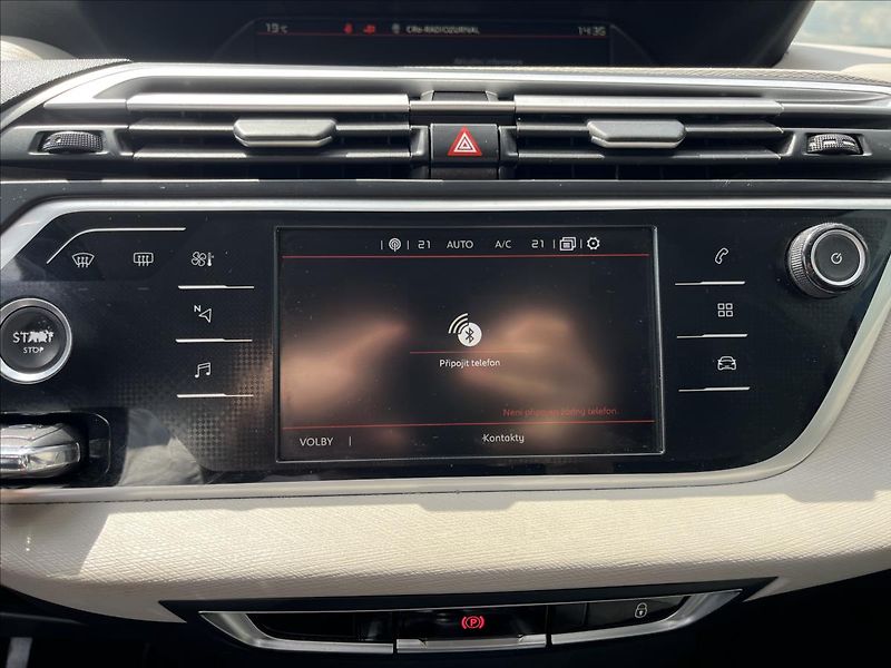 Citroën C4 SpaceTourer 1,5   HDi Feel 7 míst - fotka 12 z 21