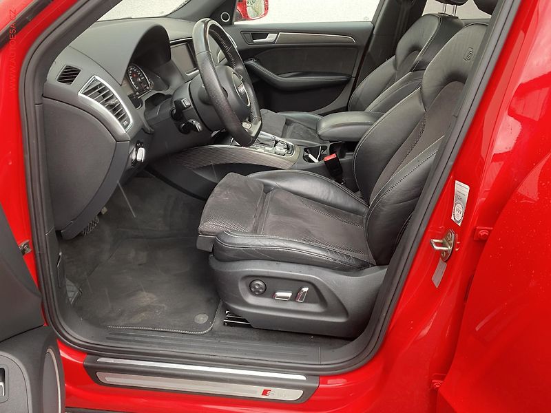Audi Q5 (2013) 3.0 TDi Quattro, AT, navi - fotka 9 z 23