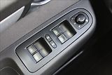 Volkswagen Sharan 2,0 TDI  AUTOMAT,7 MÍST - náhled 18