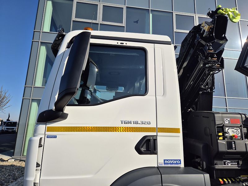 MAN TGM 18.320 HIAB 158 KONTEJNER 10T - fotka 9 z 12