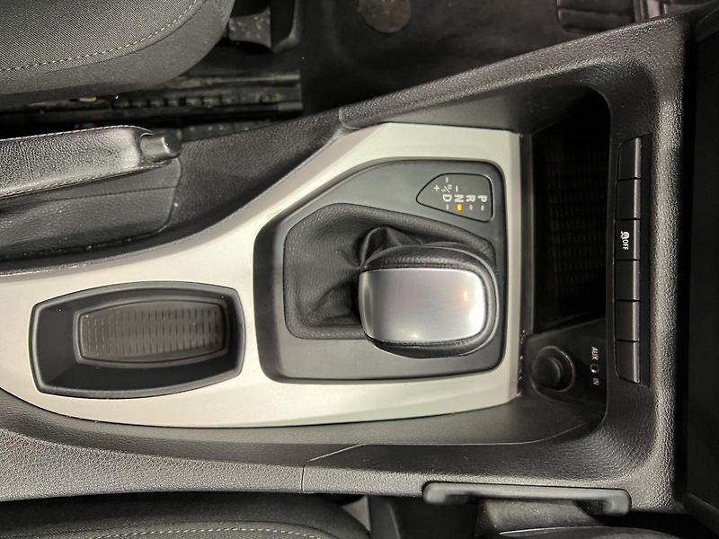 BMW X1 2.0D 18D 105 kW - fotka 13 z 18