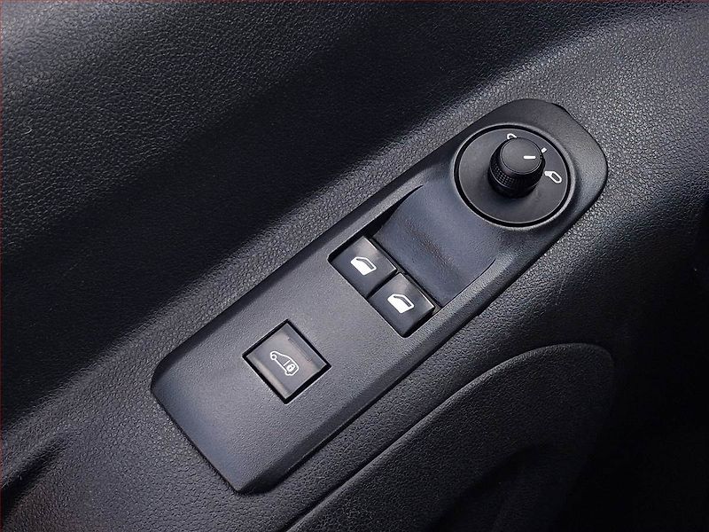 Toyota ProAce City (2021) 1.5 D4-D, ČR, DPH - fotka 14 z 17