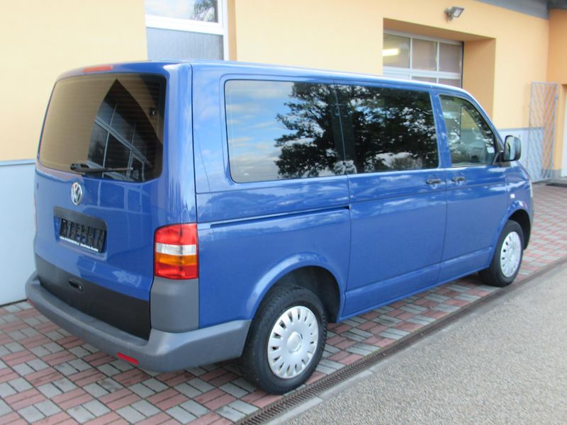 Volkswagen Transporter T5 1.9 TDI KLIMA 9 MÍST - fotka 7 z 22
