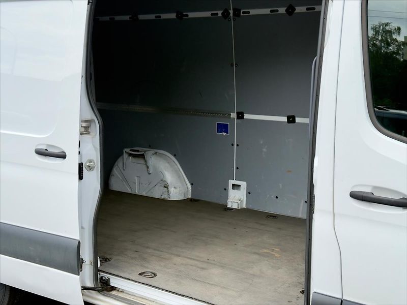 Mercedes-Benz eSprinter 0,0 312 KAWA S 47kWh - fotka 7 z 19