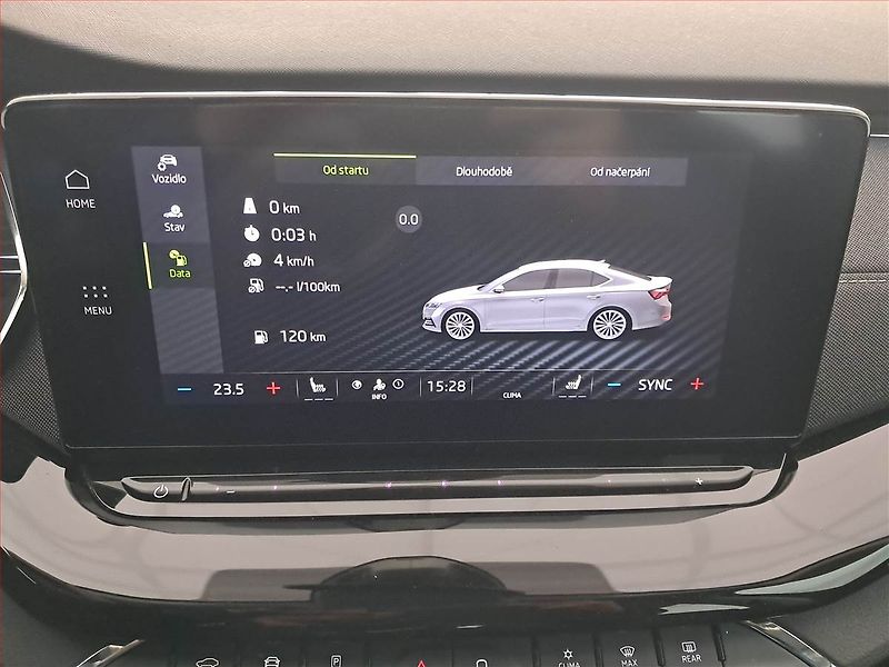 Škoda Octavia (2022) 2.0 TDI, Automat, ČR,1.maj - fotka 16 z 19
