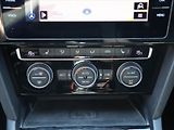 Volkswagen Passat 2,0 TDI 110kW DSG Elegance - náhled 29