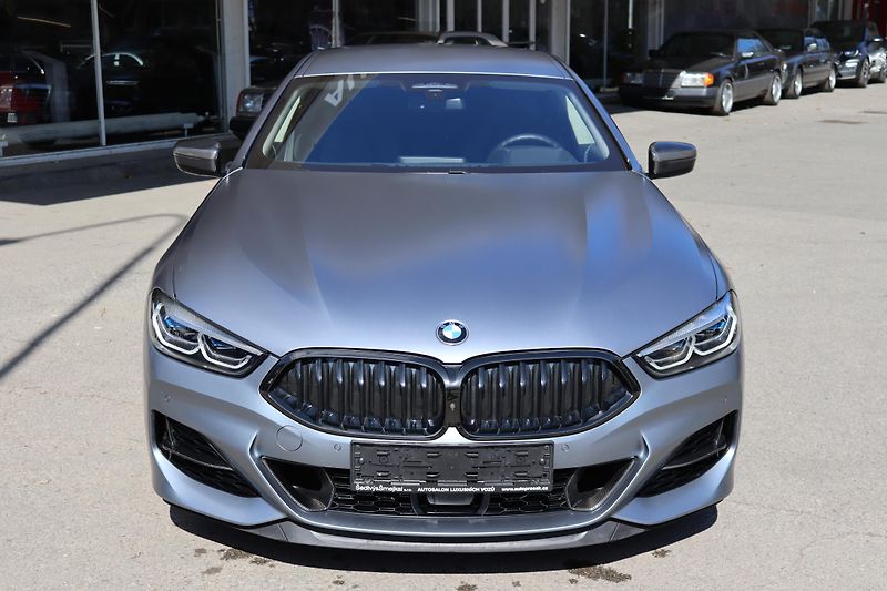 BMW Řada 8 M850i XDRIVE GRAN COUPE G16  - fotka 2 z 50