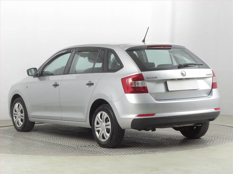 Škoda Rapid (2014) Spaceback 1.6 TDI - fotka 4 z 15