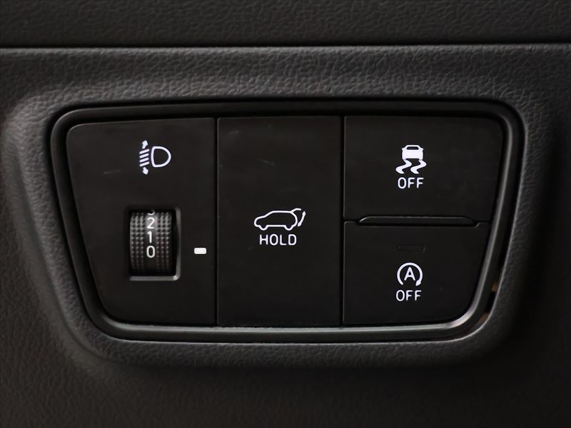 Hyundai Tucson 1,6 CRDi MHEV 100kW Style - fotka 17 z 33
