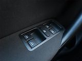 Volkswagen Polo (2009) 1.4, Serv.kniha, Vyhř. sedaček - náhled 15