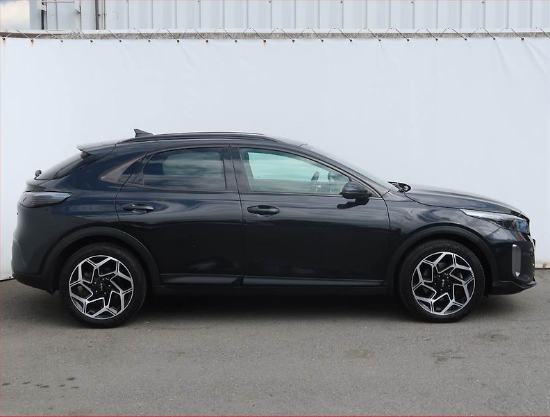 Kia XCeed (2023) GT Line 1.5 T-GDI, Automat - fotka 6 z 23