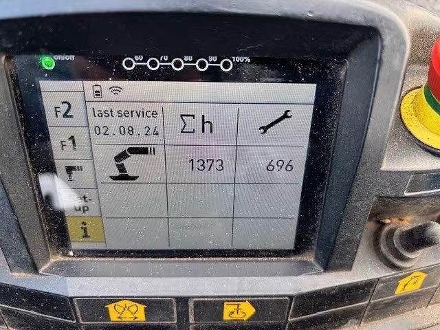 Volvo FM 430 6x2 nosič kontejner ruka - fotka 24 z 30