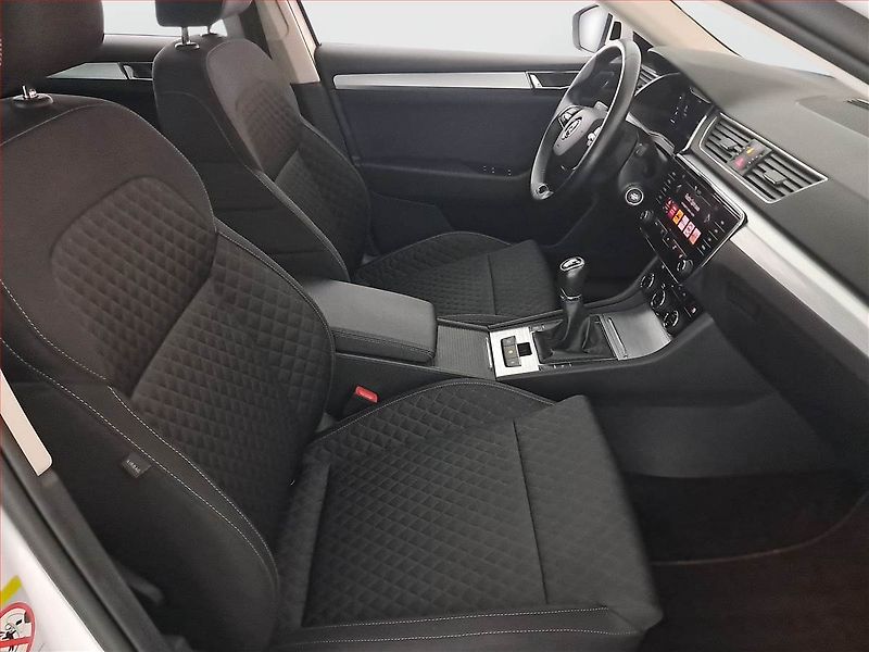 Škoda Superb (2022) Style 2.0 TDI, Serv.kniha - fotka 9 z 18