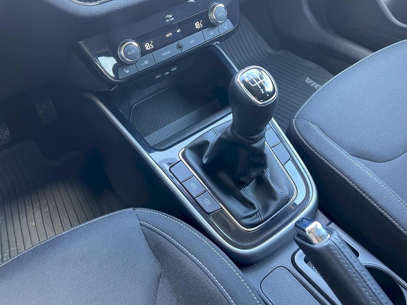 Škoda Fabia (2024) 1.0 TSI 81kW Style Plus - fotka 12 z 32