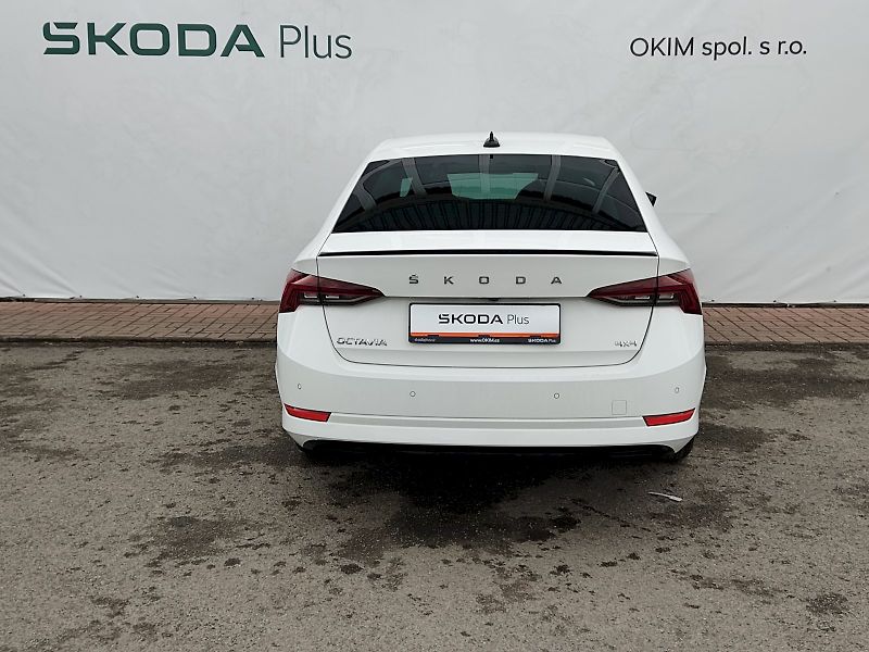 Škoda Octavia (2022) Style Plus Dynamic 2,0 Tsi 140 - fotka 34 z 37