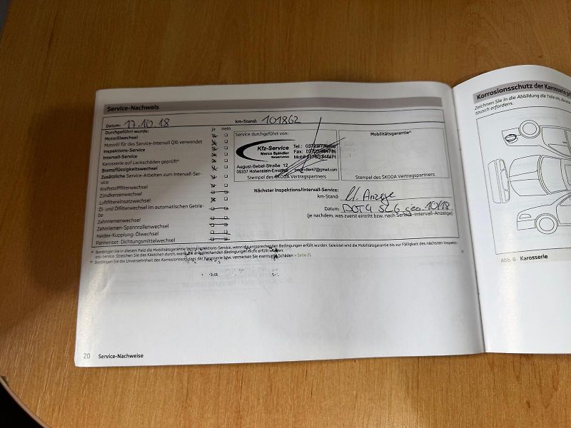 Škoda Yeti  2,0 TDI servis.k + sada pneu  - fotka 28 z 31