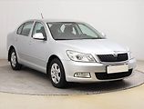 Škoda Octavia (2011) 1.8 TSI, Xenony, Tempomat - náhled 1