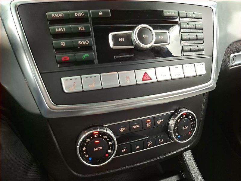 Mercedes-Benz Třídy M (2013) ML 350, 4X4, Automat, Kůže - fotka 16 z 22