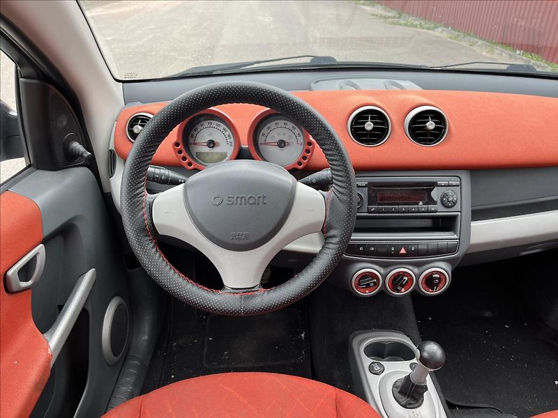 Smart Forfour 1,3 i AUTOMAT PANORAMA KLIMA - fotka 14 z 35