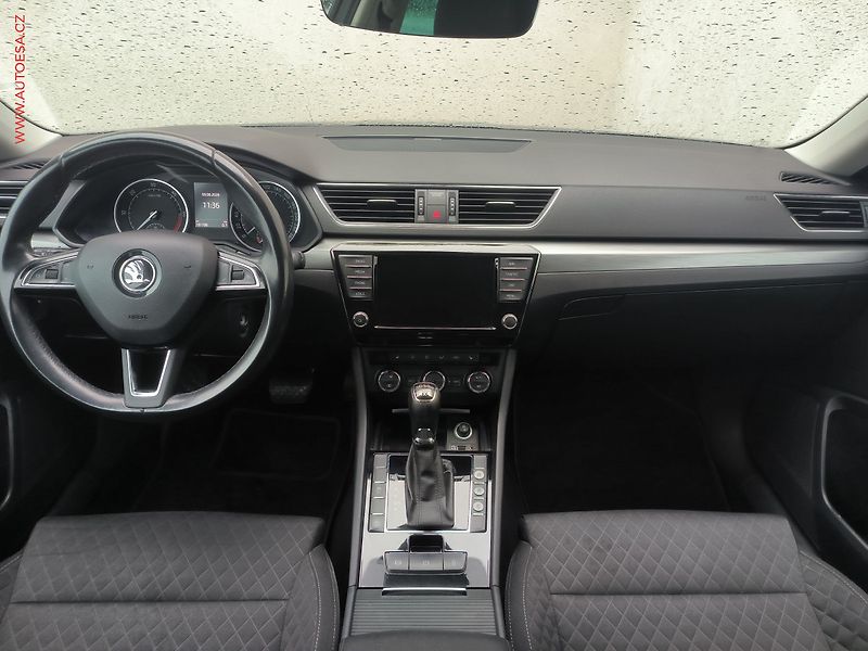 Škoda Superb (2017) 2.0 TDi 4x4, Style, DSG - fotka 8 z 25