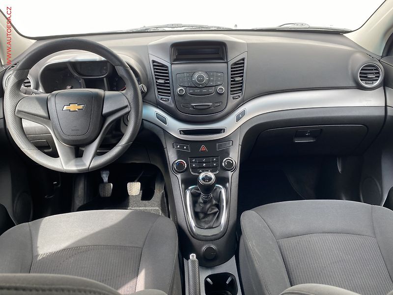 Chevrolet Orlando (2011) 1.8 i, Klima - fotka 8 z 15
