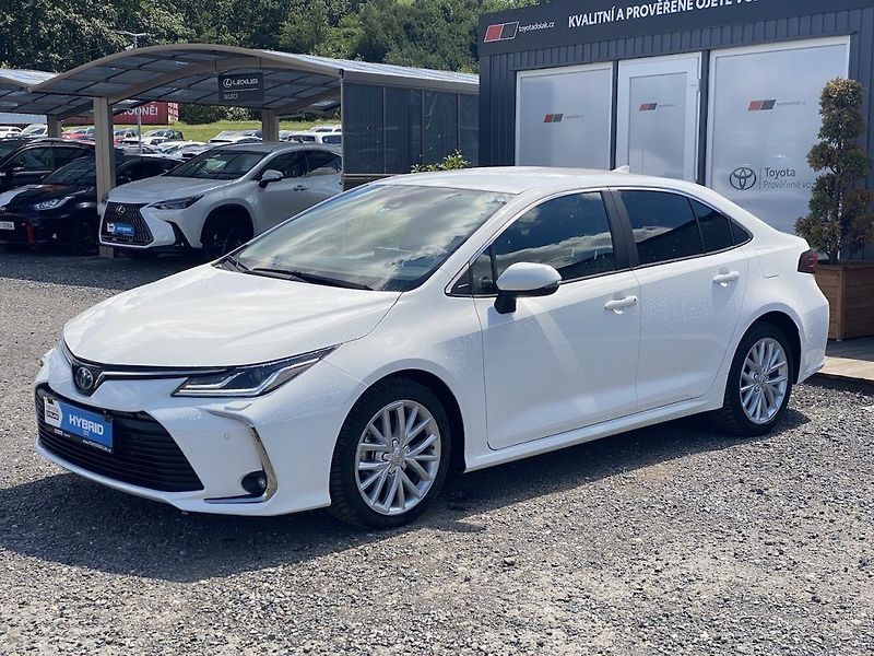 Toyota Corolla 1.8HSD, ČR-1m, StyleTech, DPH - fotka 4 z 15