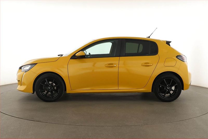 Peugeot 208 (2020) 1.2 PureTech, ČR,1.maj - fotka 3 z 15