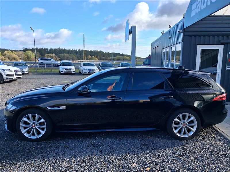 Jaguar XF 2,0 177kw, R-Sport - fotka 4 z 16