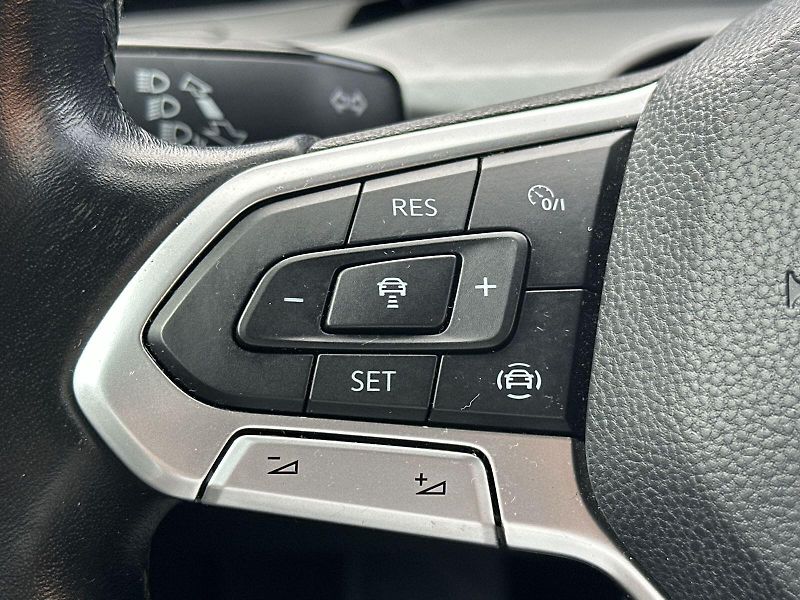 Volkswagen Golf Variant (2022) 1.0 TSI Life - fotka 19 z 30