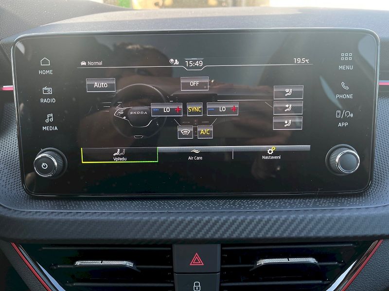 Škoda Kamiq (2026) Monte Carlo 1.0 TSI 85 kW DSG - fotka 25 z 35