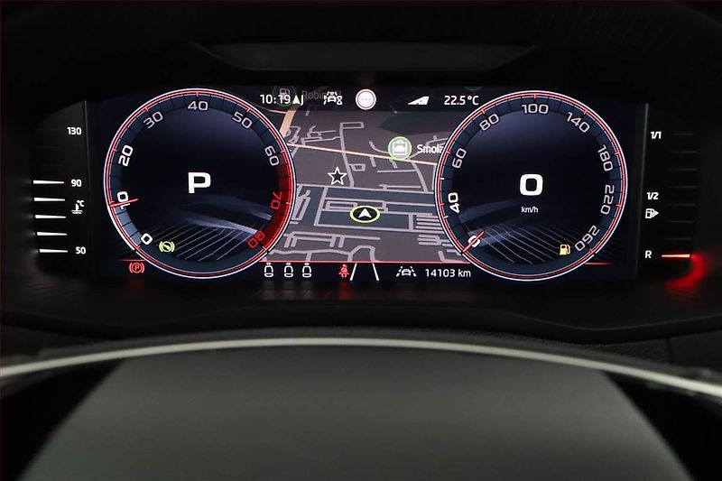 Škoda Karoq (2025) 1.5 TSI, Sportline, Navigace - fotka 15 z 20