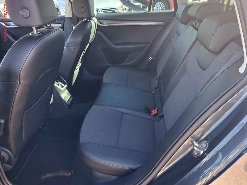 Škoda Octavia (2020) 2.0 TDI, LED, navi, AC - fotka 10 z 19