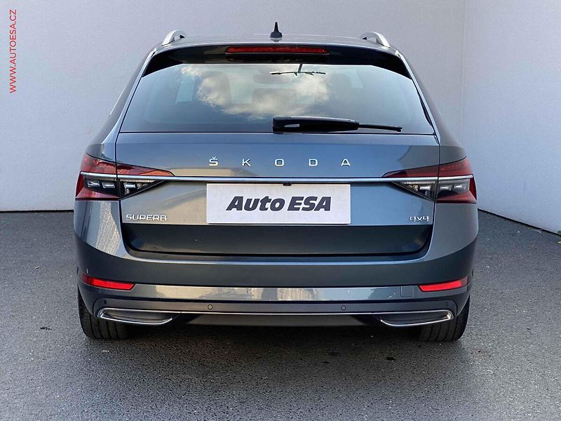 Škoda Superb (2021) 2.0TDi 4x4, ČR, L&K, DSG - fotka 5 z 20