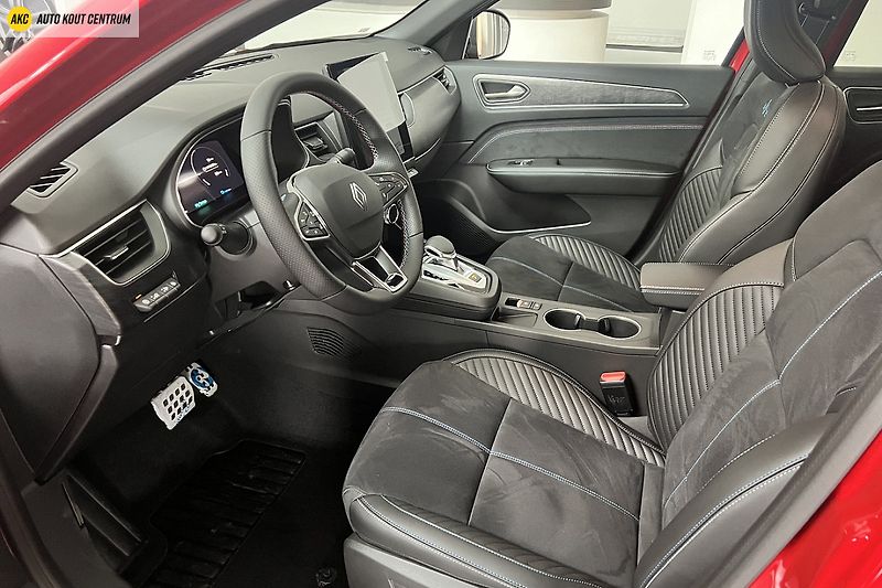 Renault Arkana esprit Alpine full hybrid E-Te - fotka 3 z 4