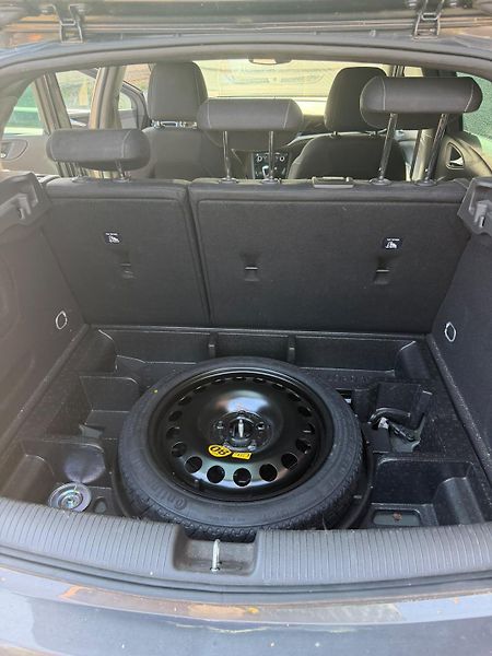 Opel Astra 1,6 CDTI  klima, závada motoru - fotka 25 z 28
