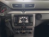 Volkswagen Passat (2014) 2.0 TDI, Navi, Tempomat - náhled 12