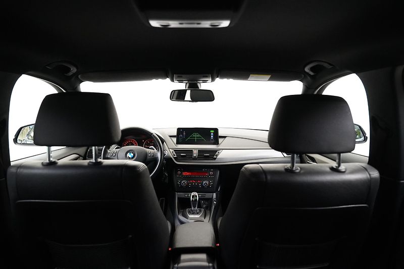 BMW X1 - fotka 25 z 27