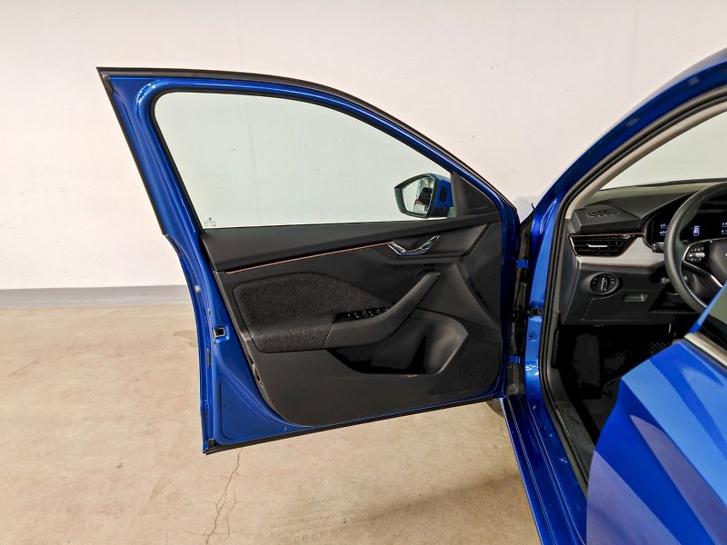 Škoda Scala (2025) 1.0 TSI 85 kW DSG Top Selectio - fotka 20 z 29