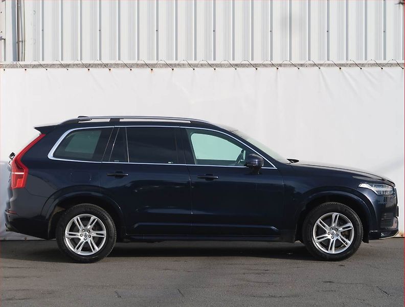 Volvo XC90 (2017) D5 AWD, 4X4, Automat, Navi - fotka 6 z 24