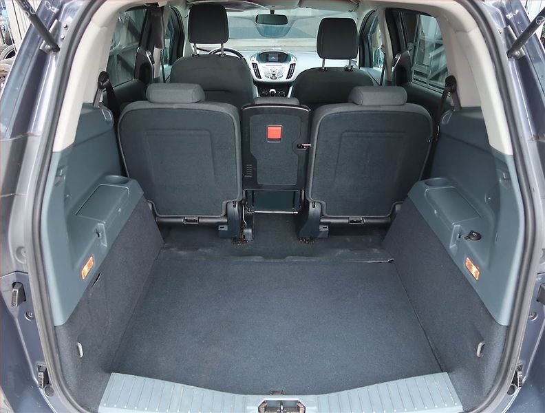 Ford Grand C-MAX (2012) 2.0 TDCi, Automat, Serv.kniha - fotka 14 z 15