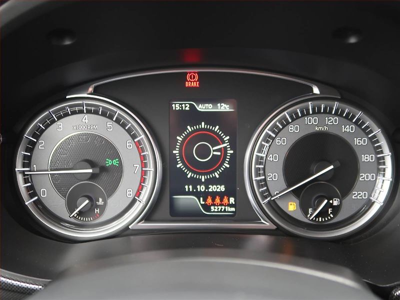 Suzuki Vitara (2023) Elegance 1.4 BoosterJet - fotka 11 z 18