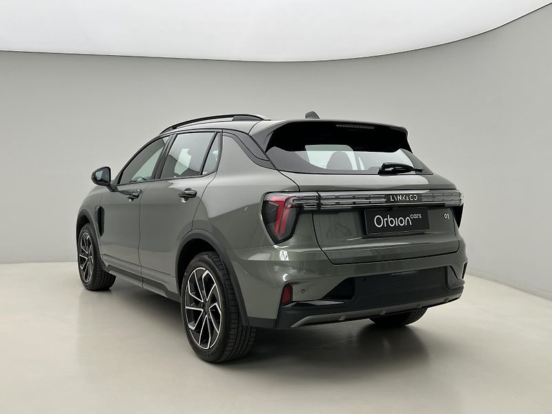Lynk & Co 01 CORE PHEV AUT CZ 1.maj - fotka 10 z 48