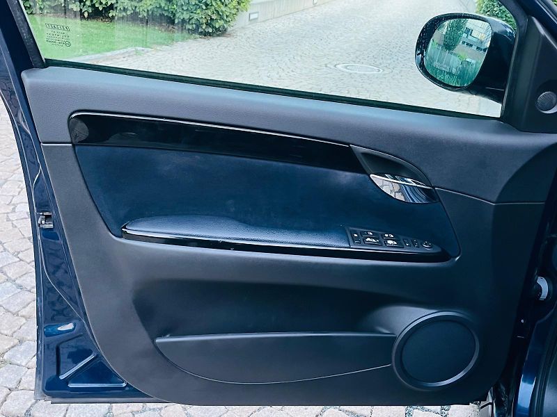 Fiat Croma 1.9D SENZORY SERVISKA TAŽNÉ - fotka 28 z 42