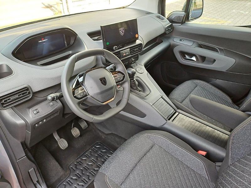 Peugeot Rifter (2026) Long Allure 1.5 HDI 130k - fotka 19 z 35