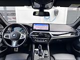 BMW Řada 5 540i xDrive M-Sport Touring - náhled 25