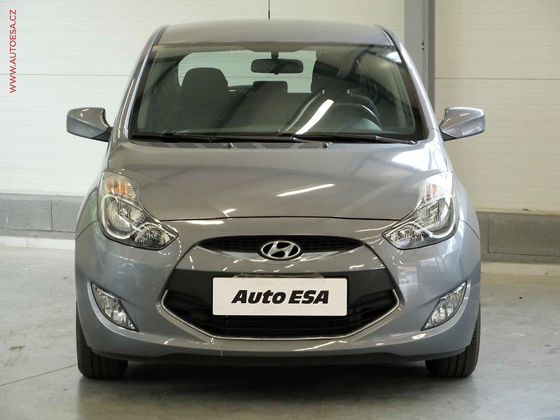 Hyundai ix20 (2015) 1.6 CVVT, 1.maj,ČR, Klima - fotka 2 z 21